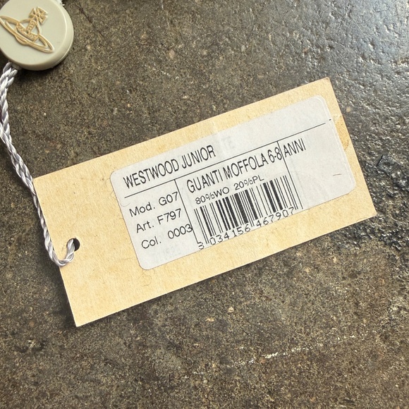 Brand New Vivienne Westwood Wool Children Mittens - Picture 6 of 7